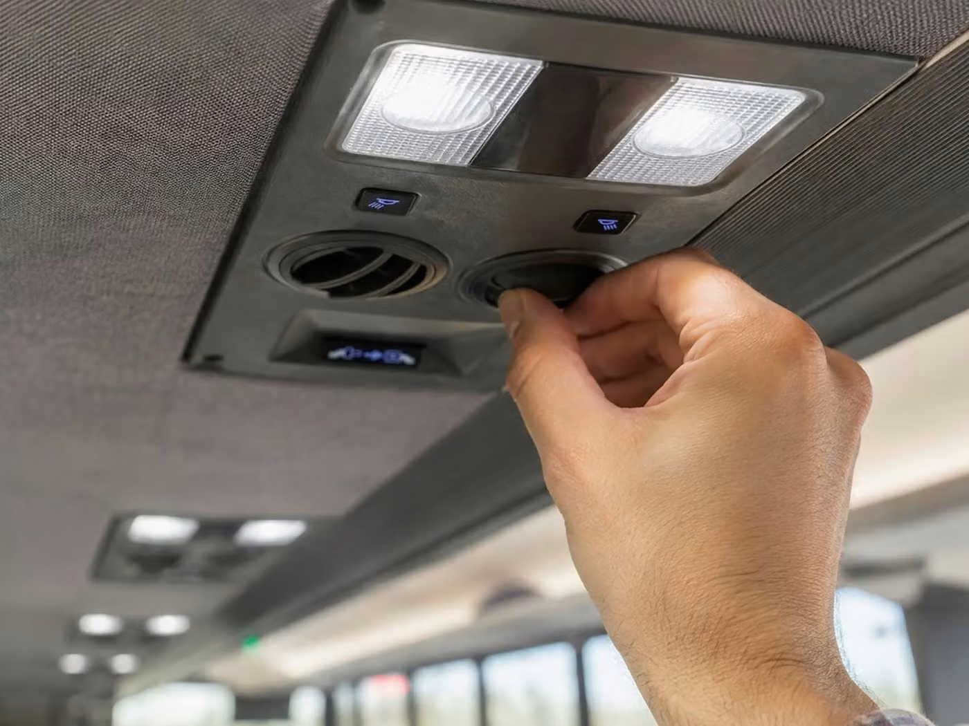 celina 15 passenger minibus air conditioning