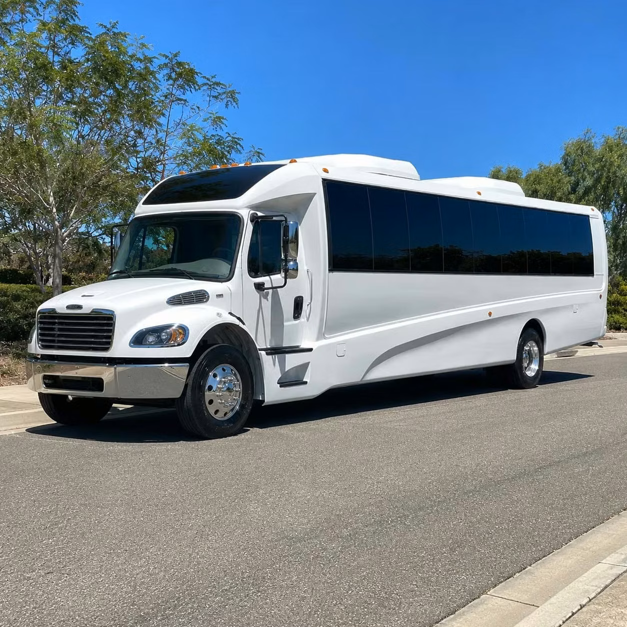 celina 35 passenger minibus rental