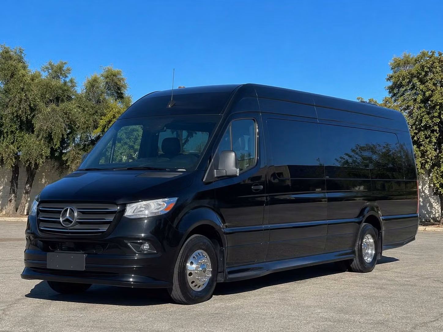 celina charter buses minibuses party buses and sprinter vans in celina